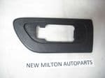 09151909  VOLVO V70 S60 FRONT WING MARKER FLASHER INDICATOR BACKING TRIM  N/S LEFT UK PASSENGER SIDE