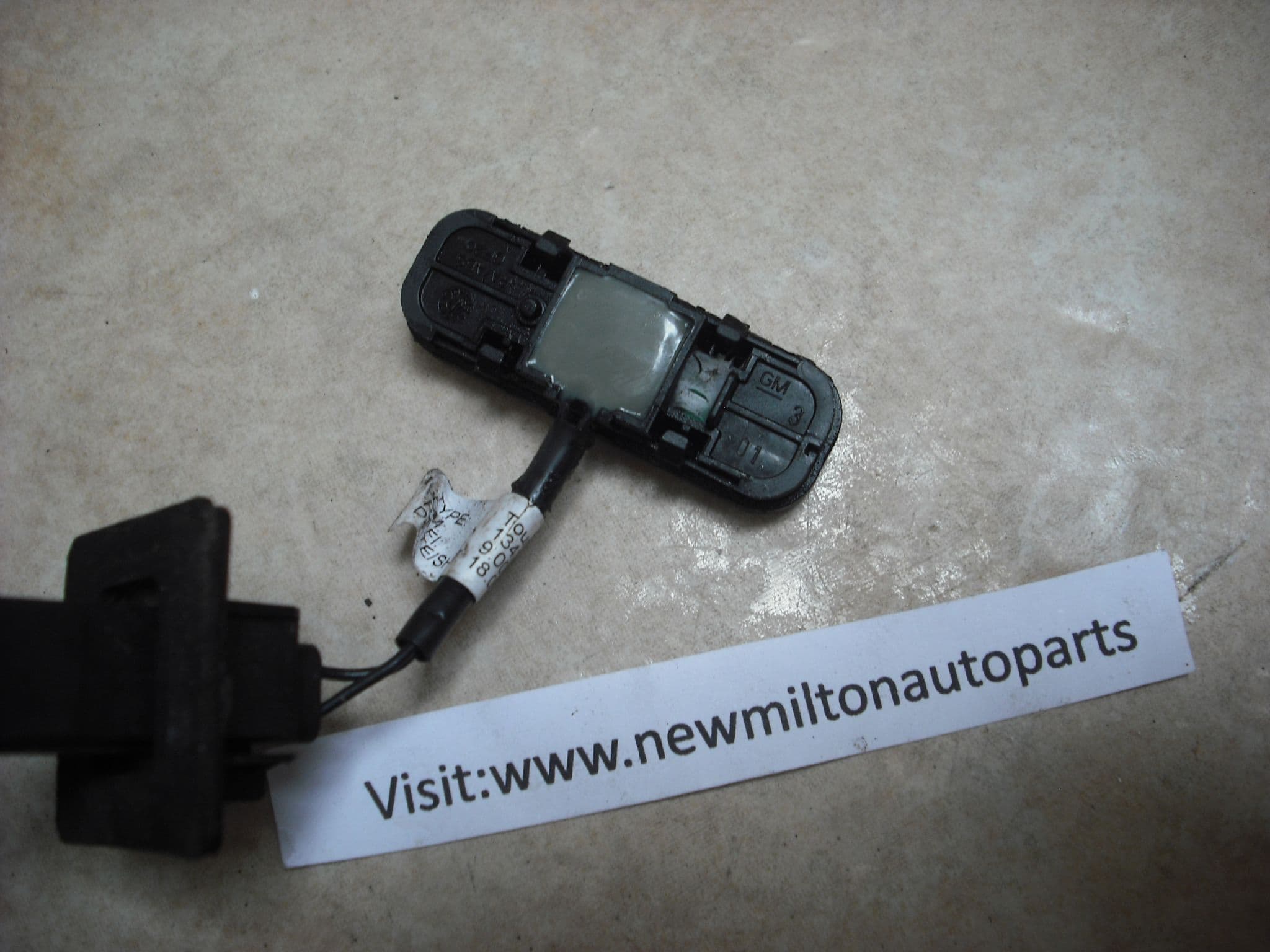 ORIGINAL GM OPEL Insignia Electric Tailgate Sensor Switch 1241457 U00a316.06 - PicClick UK