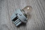 199 346 4CP R5W   MERCEDES BENZ W220 S CLASS REAR BACK LIGHT LAMP BULB HOLDER  GREY PLUG