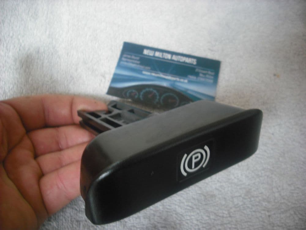 2034270620 A GENUINE MERCEDES BENZ W203 C CLASS 20002007 HANDBRAKE