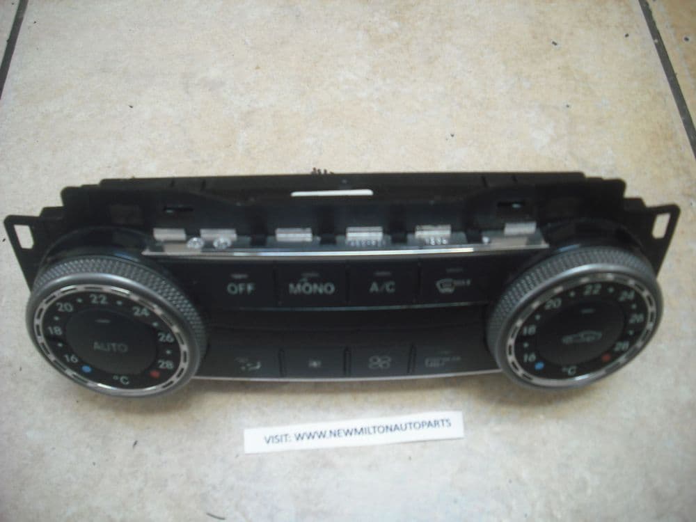 2048308285 MERCEDES BENZ W204 C CLASS HEATER CLIMATE CONTROL PANEL