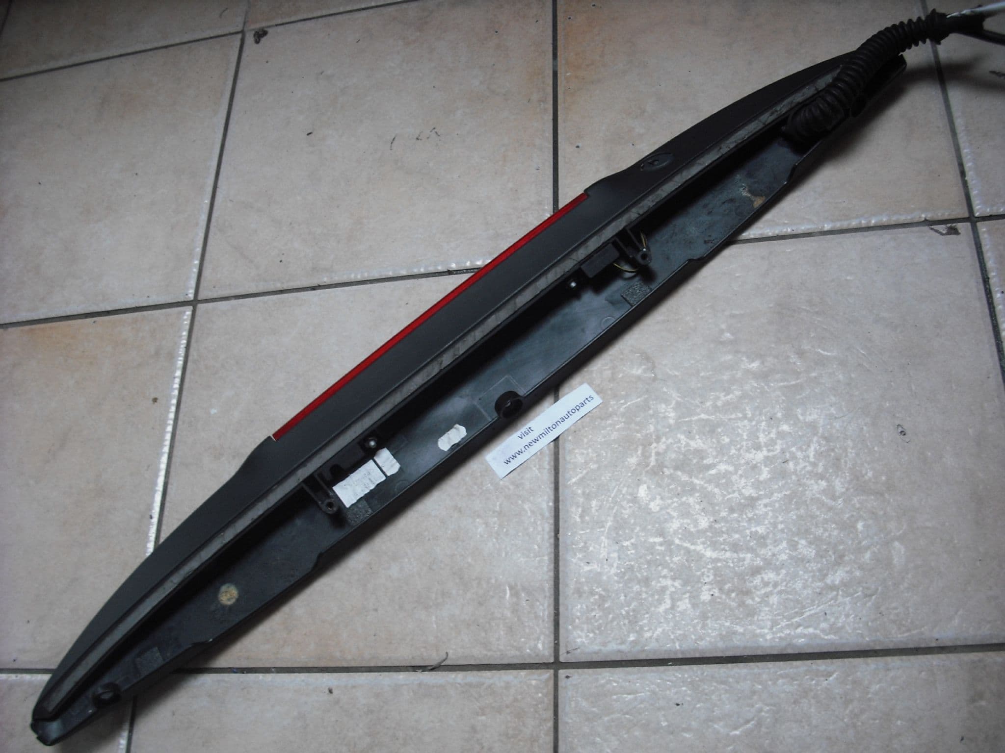 30674244 A VOLVO C30 REAR TAILGATE HIGH LEVEL THIRD BRAKE LIGHT