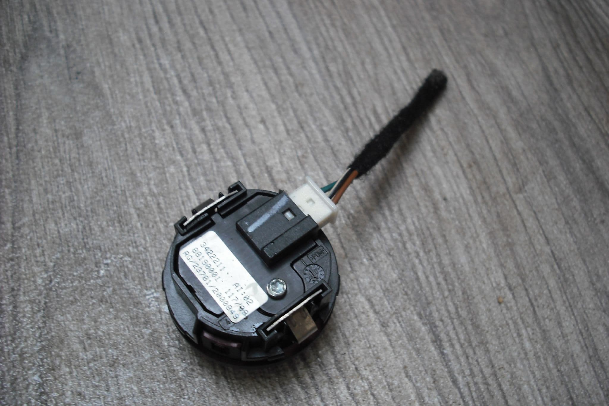3422211 MINI R55 R56 HAZARD WARNING LIGHT SWITCH