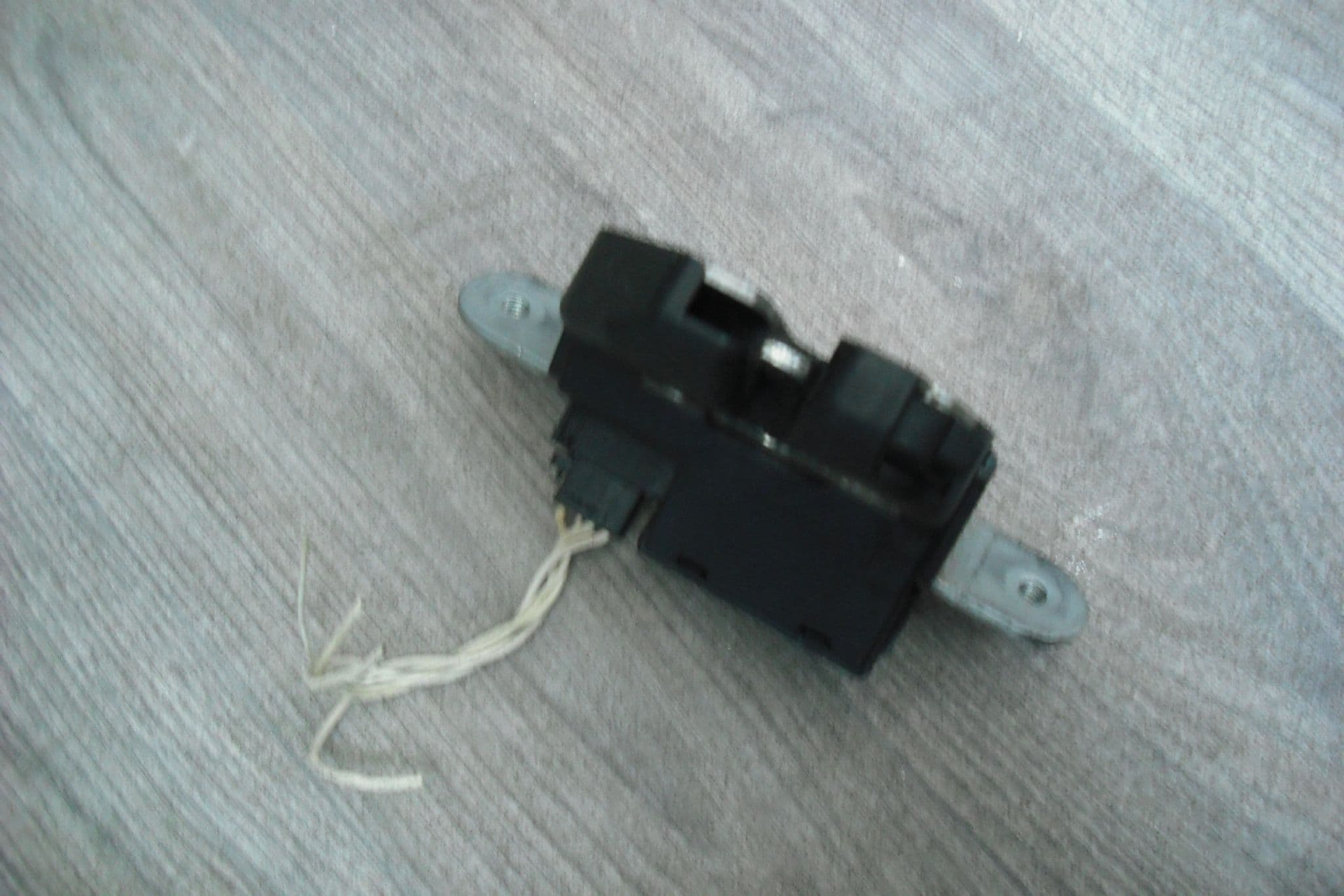 Slot mechaniek kofferdeksel achterklep elektrisch Fiat Grande punto 1 2 euro 4 199 achter 4000 55701971 5m a727 34805