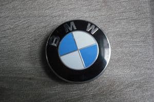 6 783 536 04 68MM BMW E60 E90 1 3 AND 5 SERIES CARS ALLOY WHEEL CENTER CAP