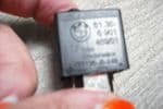 61.36-6901469/01   V23136-J6-X48   BMW E87 1 SERIES  E90 3 SERIES  BLACK RELAY