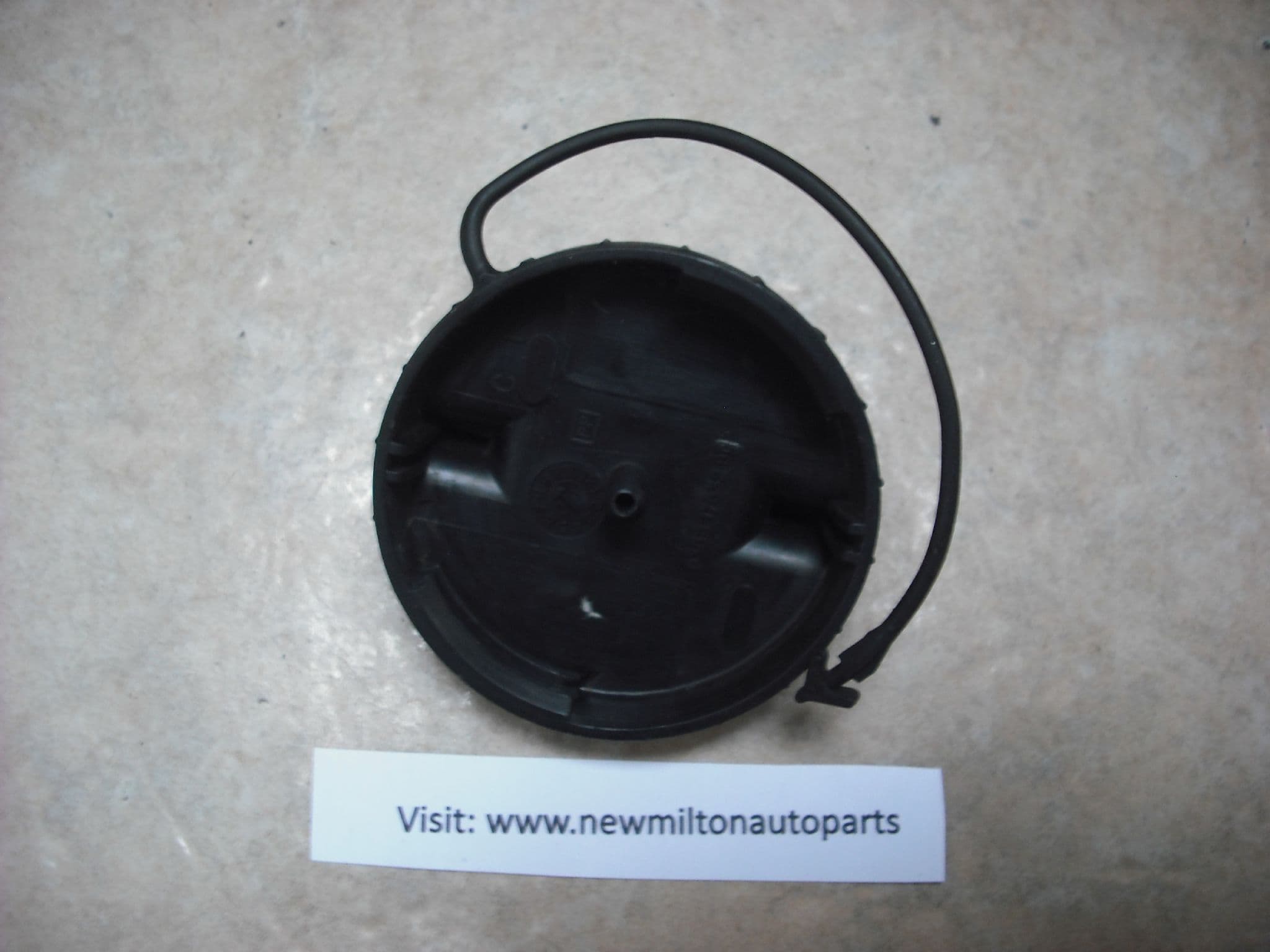 93BG 17632B JAGUAR S TYPE WINDOW WINDSCREEN WASHER FLUID WATER FILLER CAP