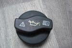 A 000 010 15 85  MERCEDES W212 2.0 CDTi   ENGINE OIL FILLER CAP