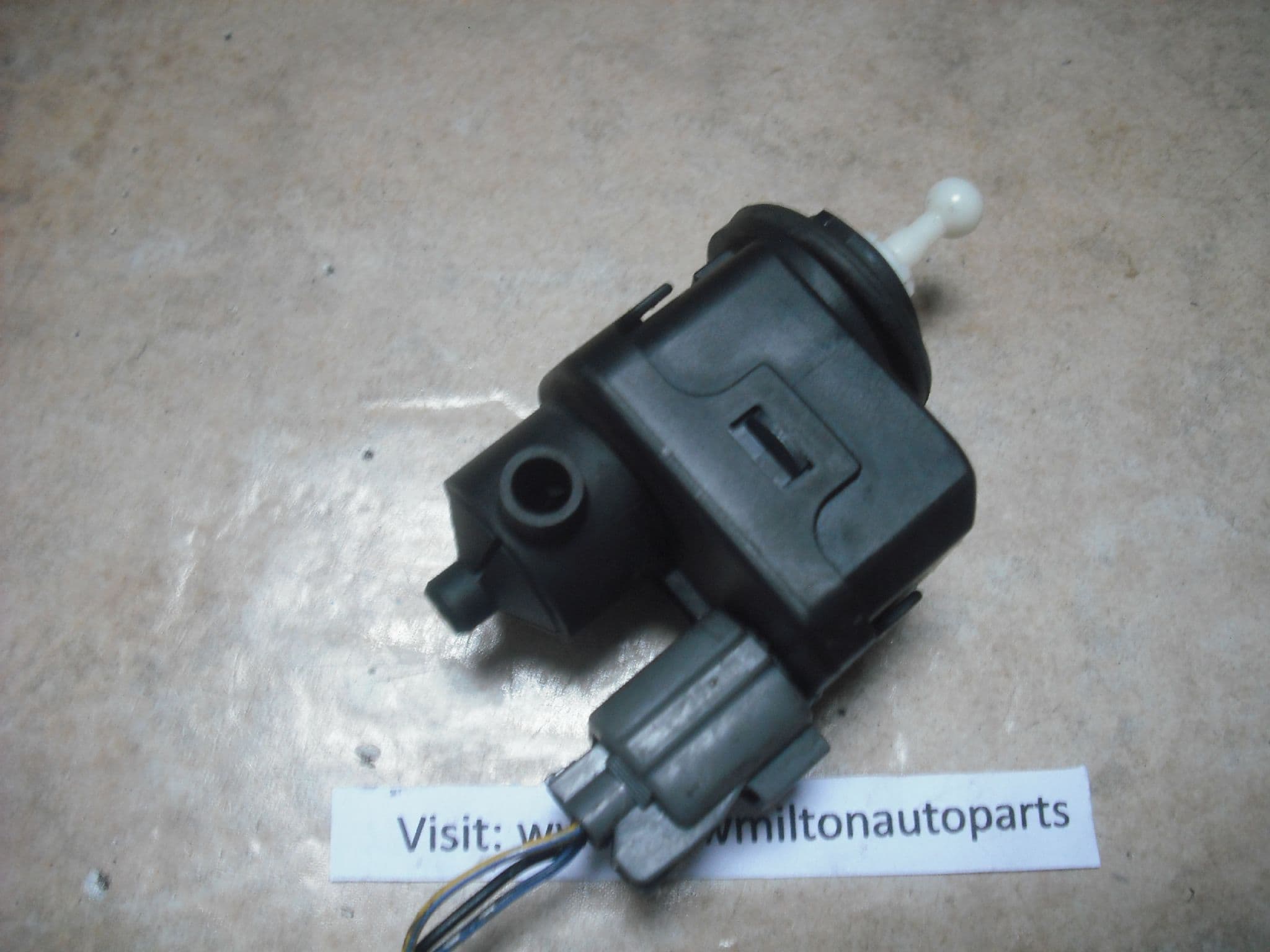 A GENUINE ACCORD MK7 HEADLIGHT HEADLAMP HEIGHT LEVEL ADJUSTMENT MOTOR