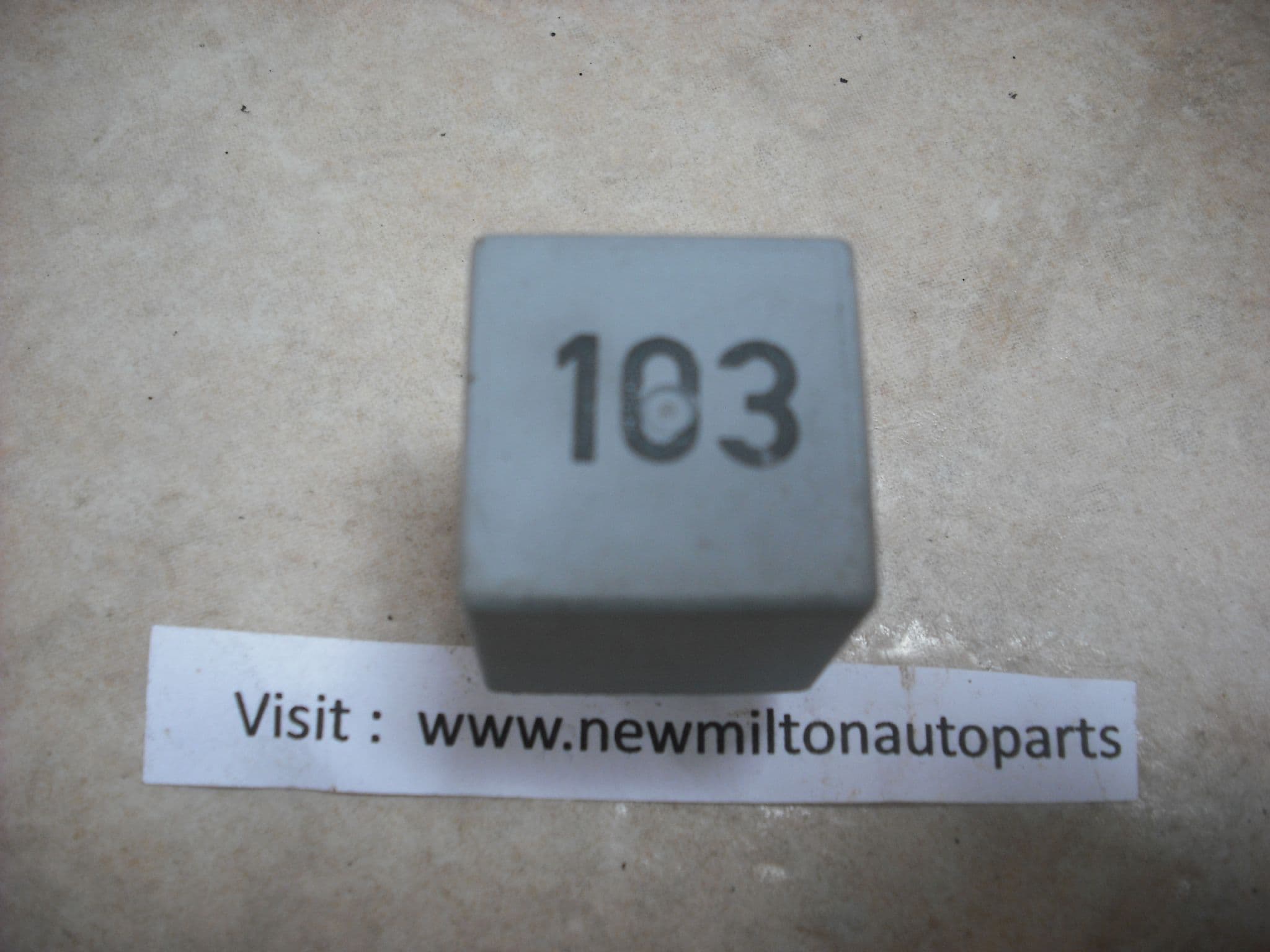 Genuine Audi VW Ford 4-Pin Cream Glow Plug Relay (No 103) – 357911253 – KTB 14030000 – Tested Used