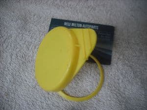 A GENUINE FORD GALAXY VW VOLKSWAGEN SHARAN MK2  2000-2006  WINDOW WINDSCREEN WASHER BOTTLE CAP