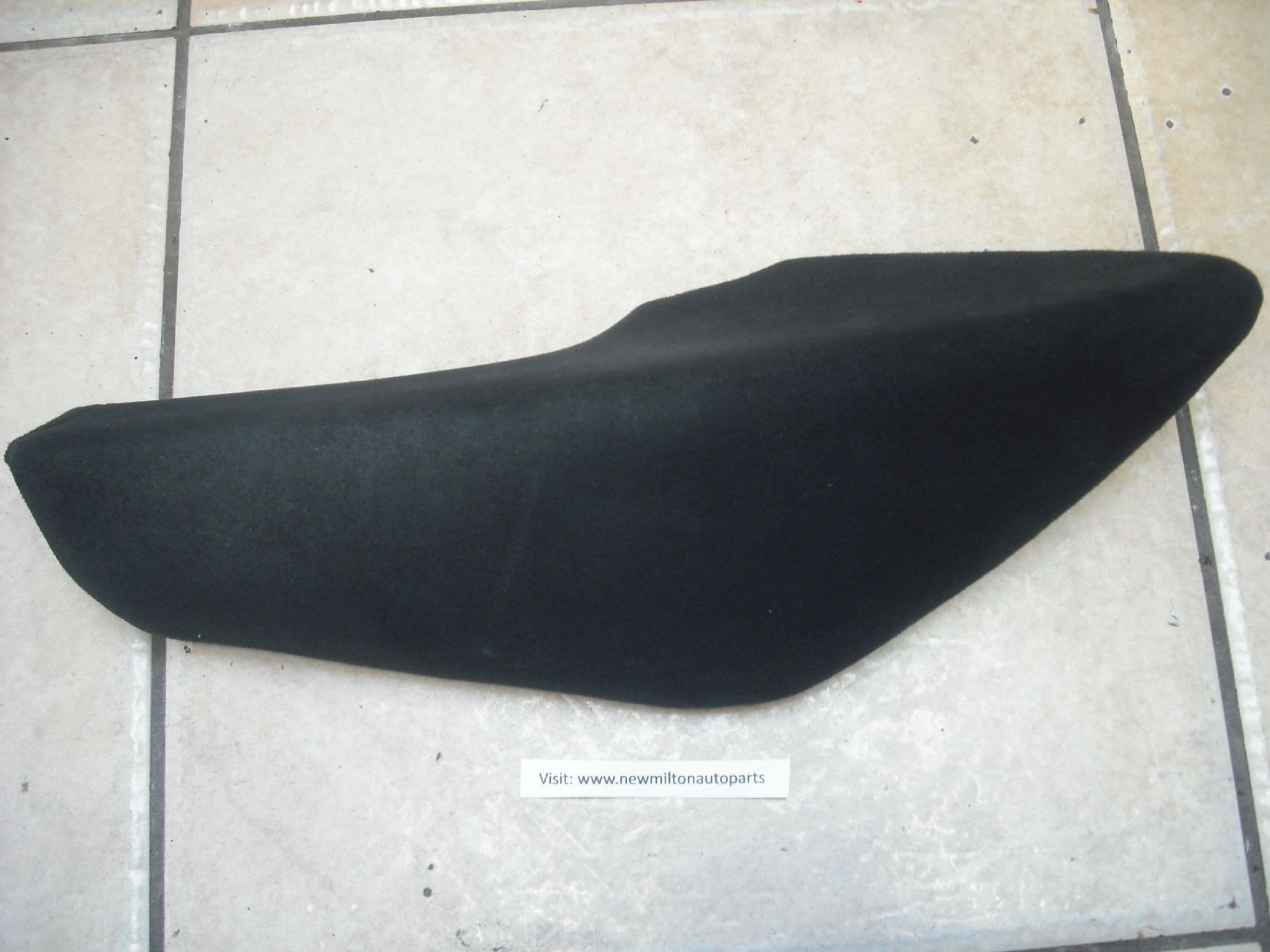 A GENUINE HONDA CIVIC MK8 FRONT O/S RIGHT DOOR ARM REST SOFT TRIM PANEL ...