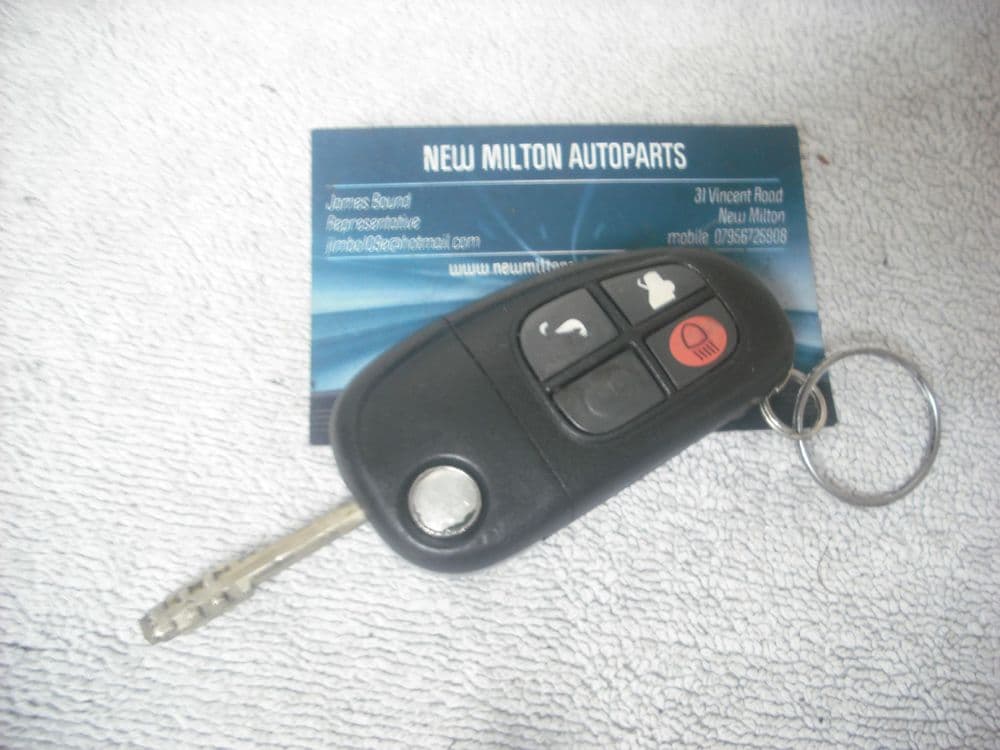 A GENUINE JAGUAR S TYPE REMOTE CENTRAL LOCKING KEY FOB