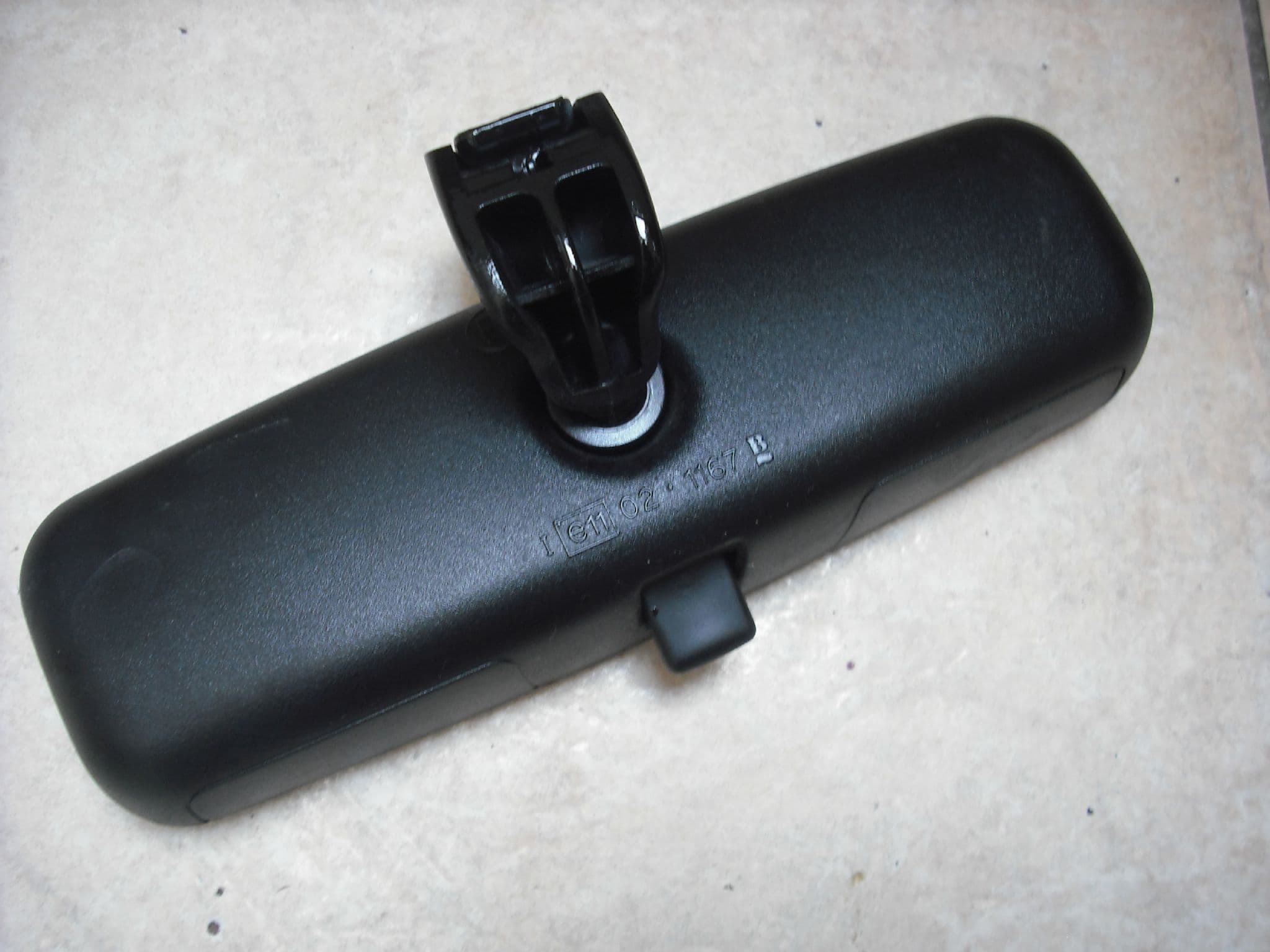 A GENUINE LAND ROVER FREELANDER MK1 1998-2006 INTERIOR REAR VIEW MIRROR