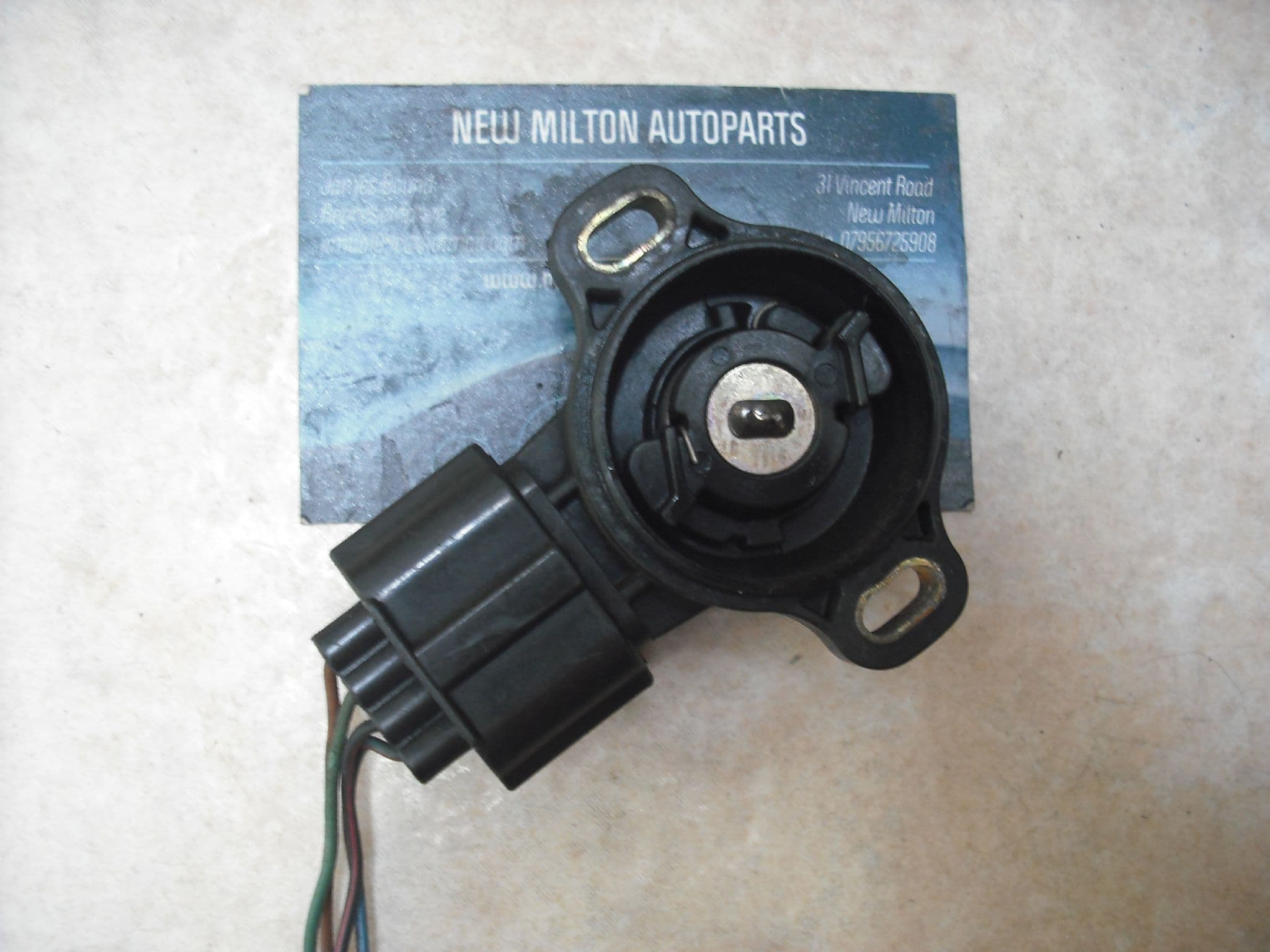 A GENUINE LEXUS GS300 MK1 3 0L THROTTLE POSITION SENSOR 8945235010