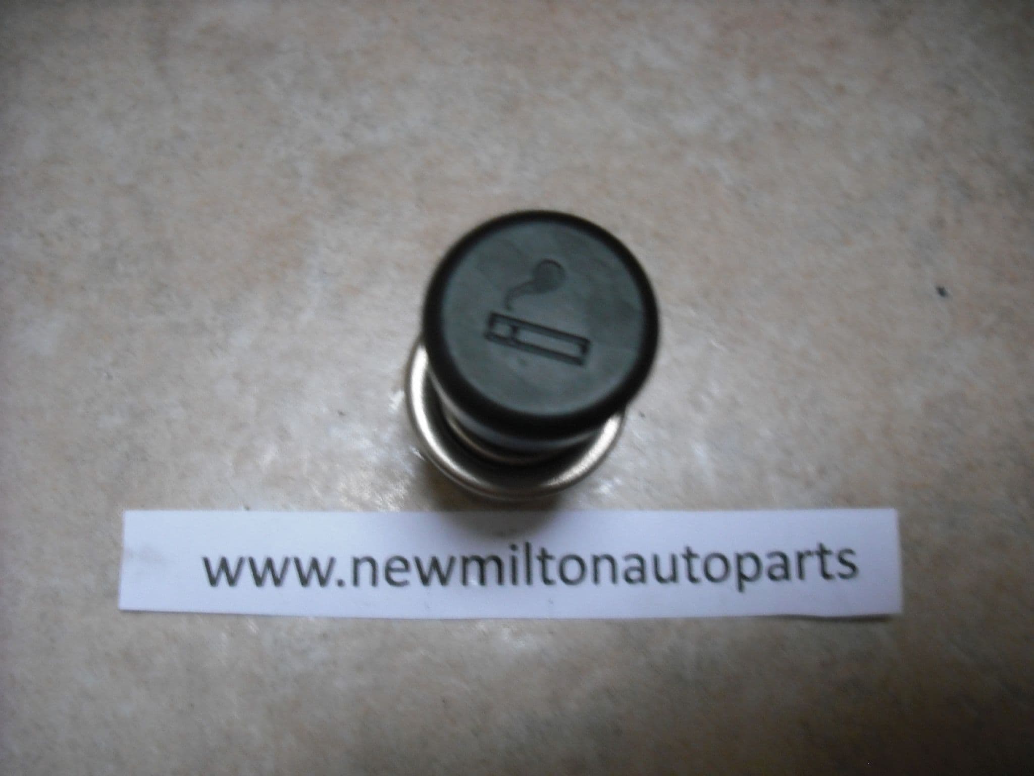 rx8 cigarette lighter A GENUINE MAZDA RX8 RX-8 2002-2008 CIGARETTE LIGHTER INSERT