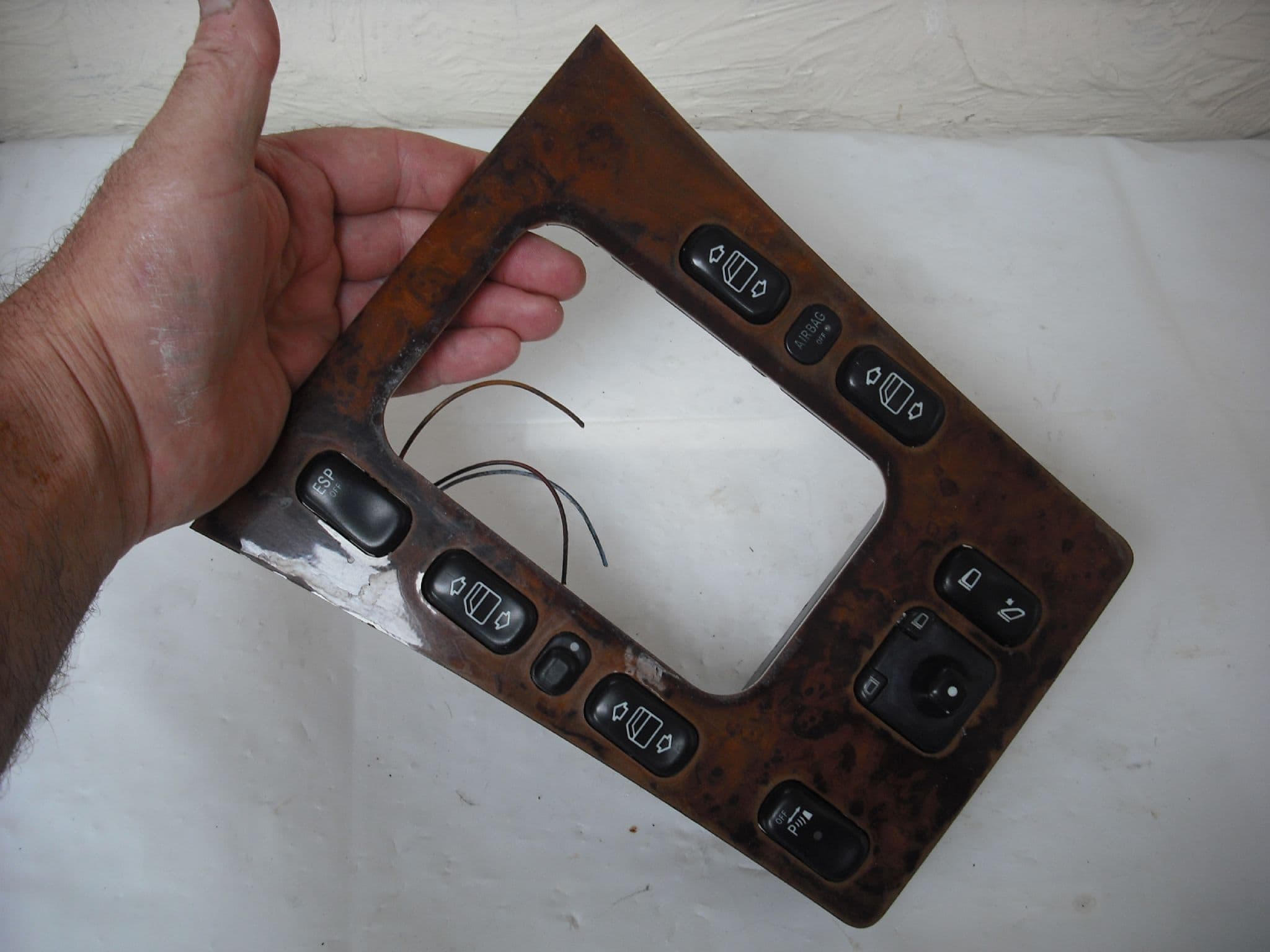 A GENUINE MERCEDES BENZ W210 E CLASS ELECTRIC WINDOW SWITCH GEAR SHIFT