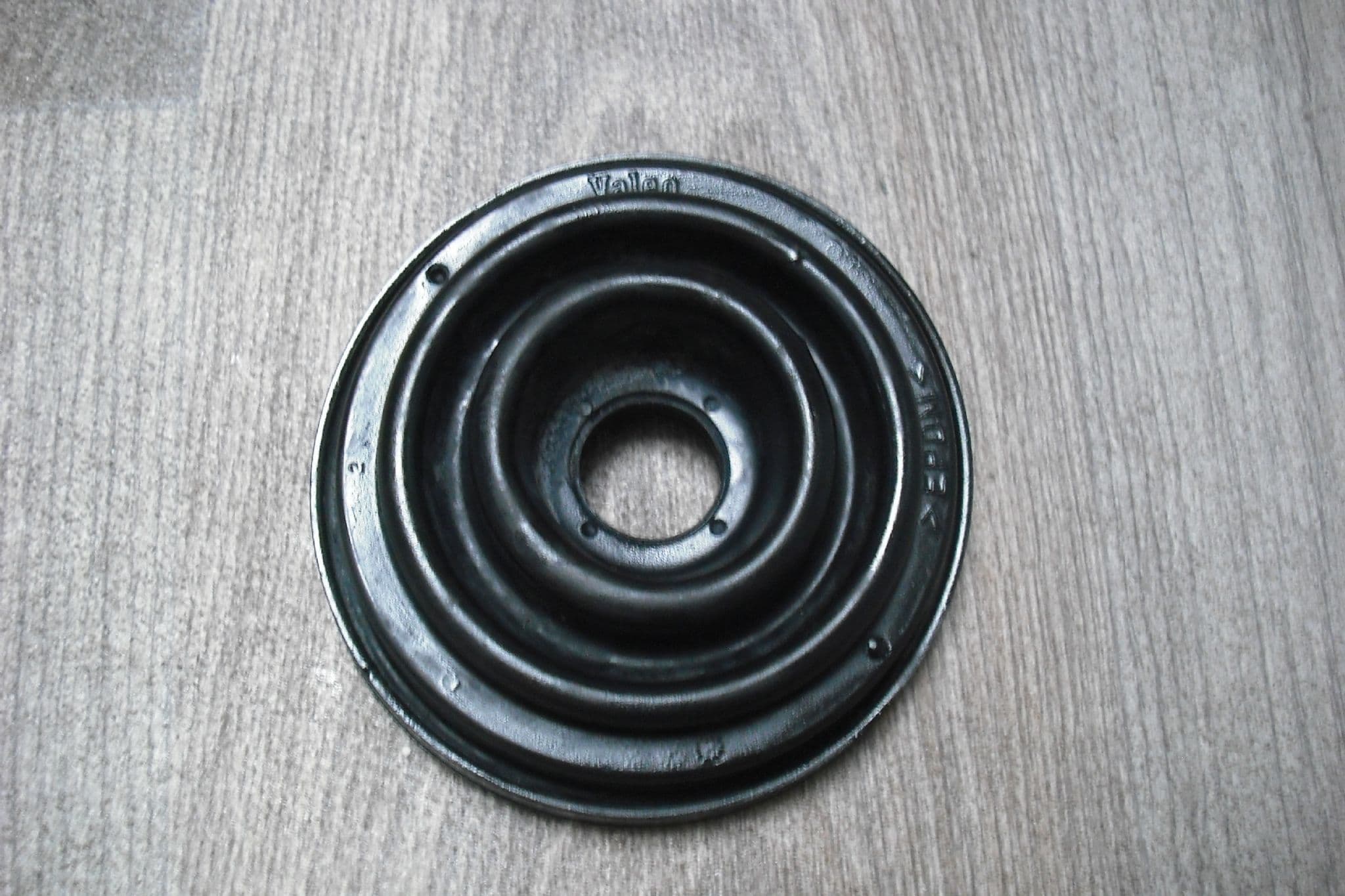 A GENUINE PEUGEOT 206 1998-2002 HEADLIGHT HEADLAMP MAIN BULB COVER ...