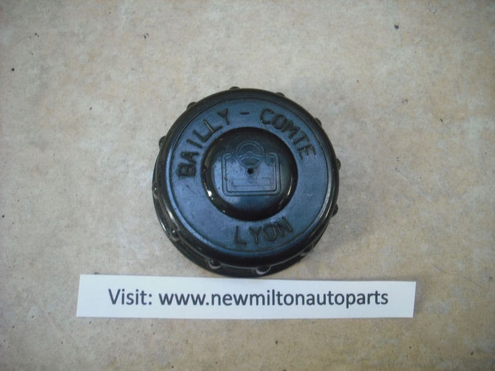 A GENUINE PEUGEOT 407 20042008 POWER STEERING FLUID BOTTLE CAP / COVER