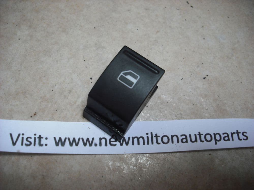 A GENUINE SEAT LEON MK2 ELECTRIC WINDOW SWITCH BUTTON