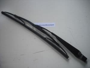 A GENUINE SMART CAT 450 FORTWO REAR WINDOW WIPER ARM AND BLADE