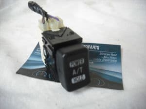 A GENUINE SUBARU LEGACY OUTBACK AUTO GEARBOX A/T HOLD SWITCH