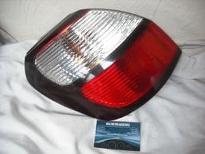 A GENUINE SUBARU LEGACY OUTBACK REAR TAIL LIGHT LAMP N/S LEFT UK PASSENGER SIDE