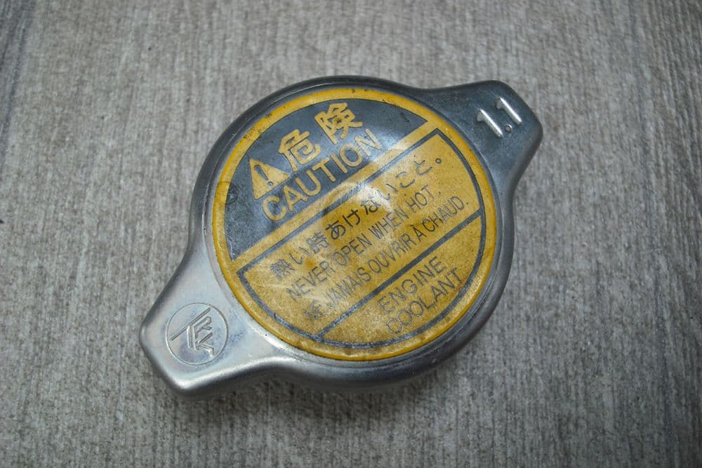 Toyota Rav4 Radiator Cap A GENUINE TOYOTA RAV 4 RADIATOR WATER COOLANT CAP