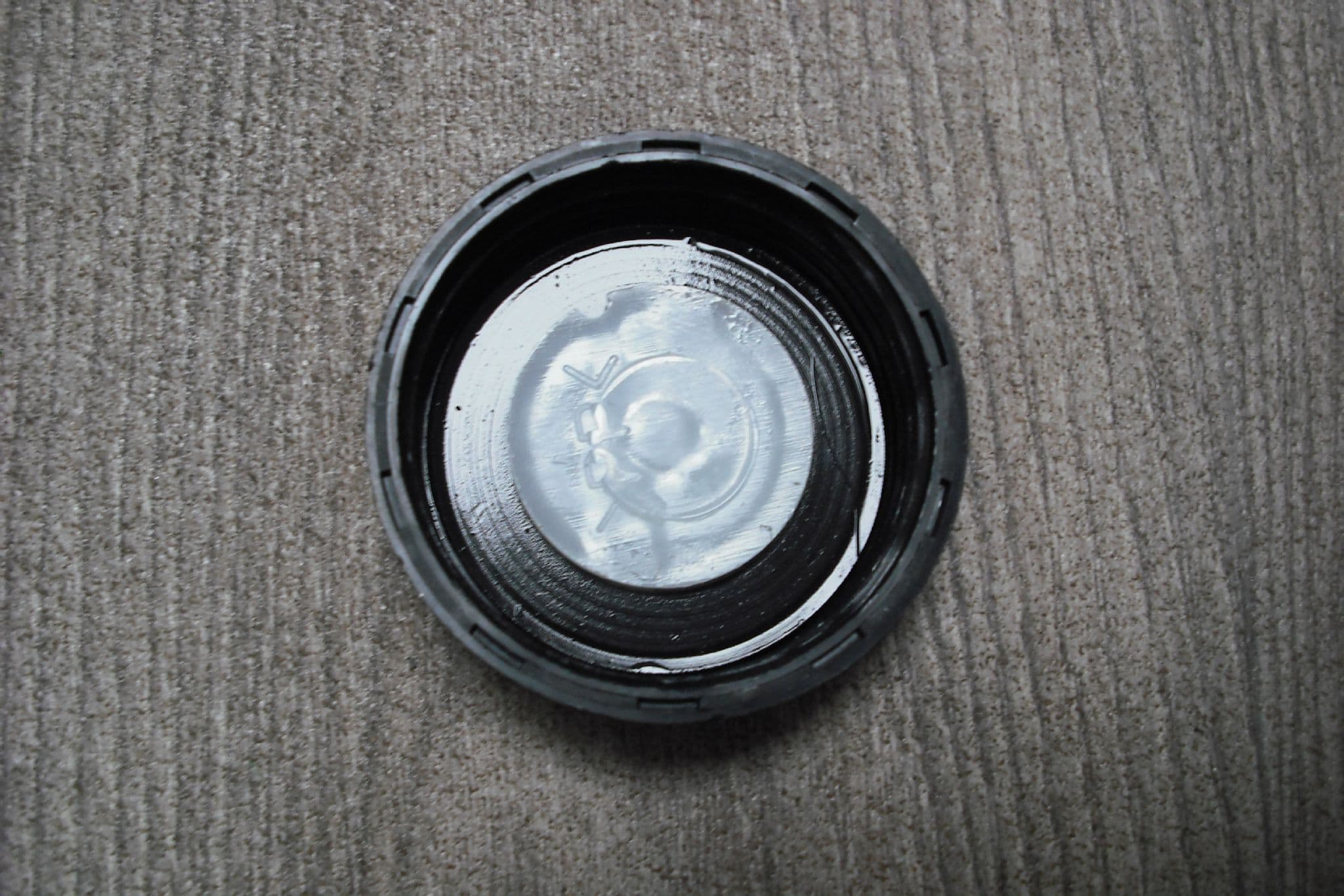 A GENUINE TOYOTA YARIS MK1 20022005 BRAKE FLUID MASTER CYLINDER FILLER CAP