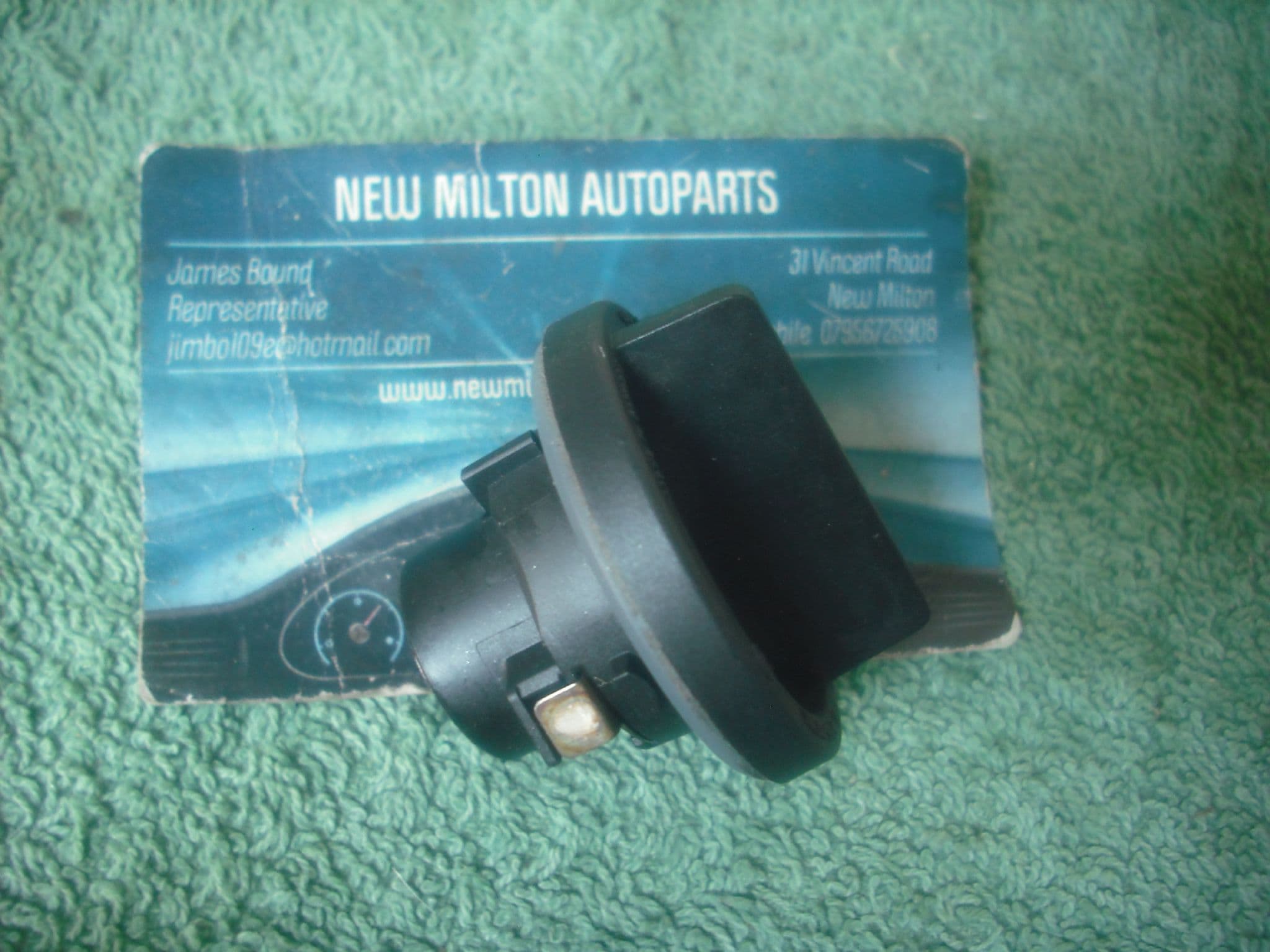 A GENUINE VAUXHALL ASTRA H MK5 HEADLIGHT HEADLAMP INDICATOR FLASHER