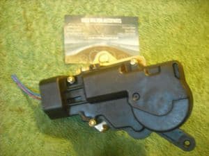 A GENUINE VAUXHALL FRONTERA B 1999-2004 REAR TAILGATE BOOT TRUNK ...