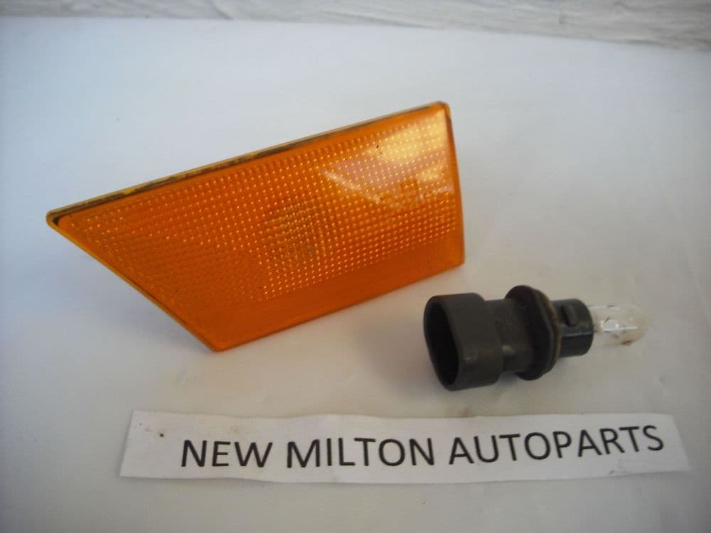 A GENUINE VAUXHALL VECTRA C AND SIGNUM FRONT WING MARKER INDICATOR N/S