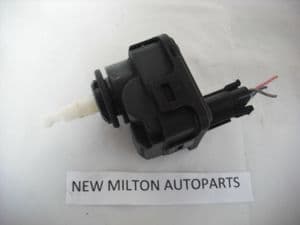 A GENUINE VOLVO V40 S40 1996-98 HEADLIGHT HEADLAMP HEIGHT LEVEL ...