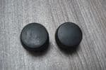 A PAIR OF NISSAN NOTE MK1 ENGINE BAY BONNET RUBBER BUMP STOPS