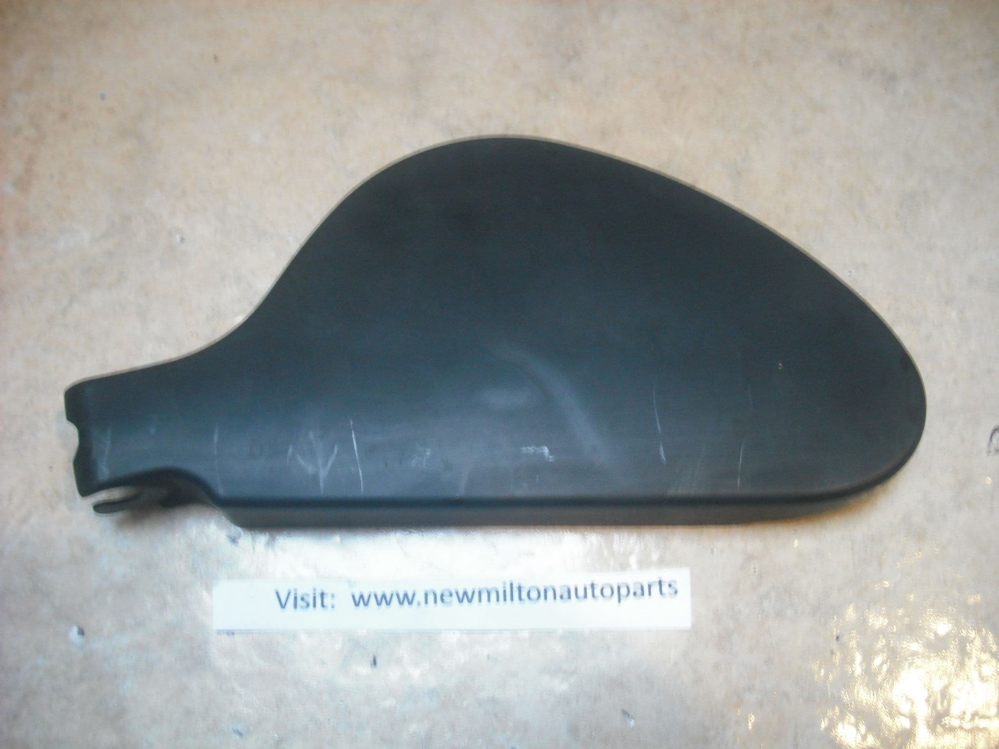 A203 824 08 49 MERCEDES W203 COUPE FRONT WINDSCREEN WINDOW WIPER 