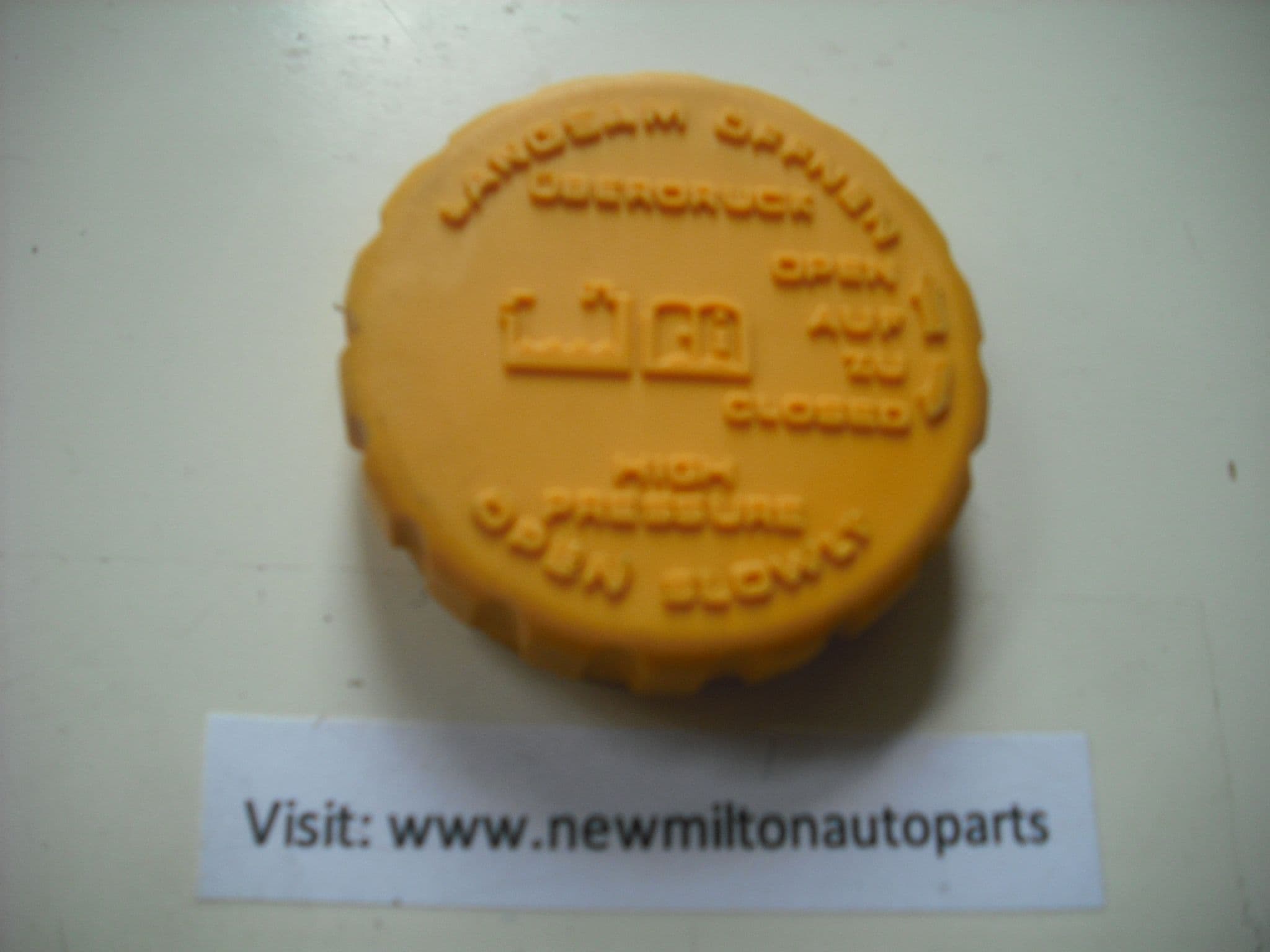 AN ORIGINAL SAAB 95 9-5 WATER COOLANT EXPANSION TANK RADIATOR CAP 1998-2005