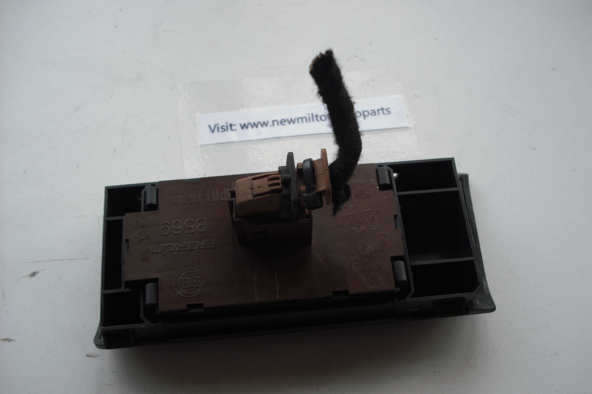 B569 FIAT DUCATO VAN HEADLIGHT ADJUSTMENT MODE SWITH PANEL