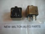 BMW E34 E36 2 X BROWN RELAYS 602.039 61.36 1 388 745