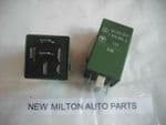 BMW E34 E36 GREEN RELAY 20 224 501 1 378 302.2