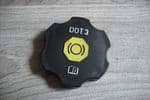 CADDILAC CTS BRAKE FLUID MASTER CYLINDER FILLER CAP