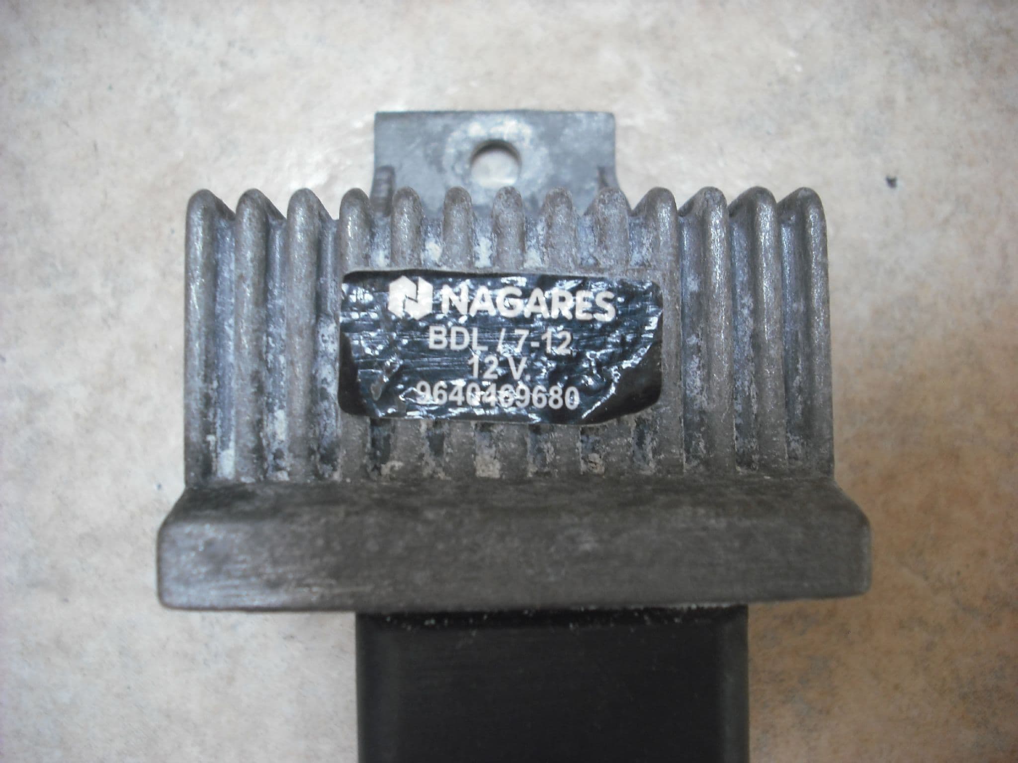 CITROEN XSARA PICASSO 1 6 HDI DIESEL GLOW PLUG RELAY NEGARES BDL / 712 12V 9640469680