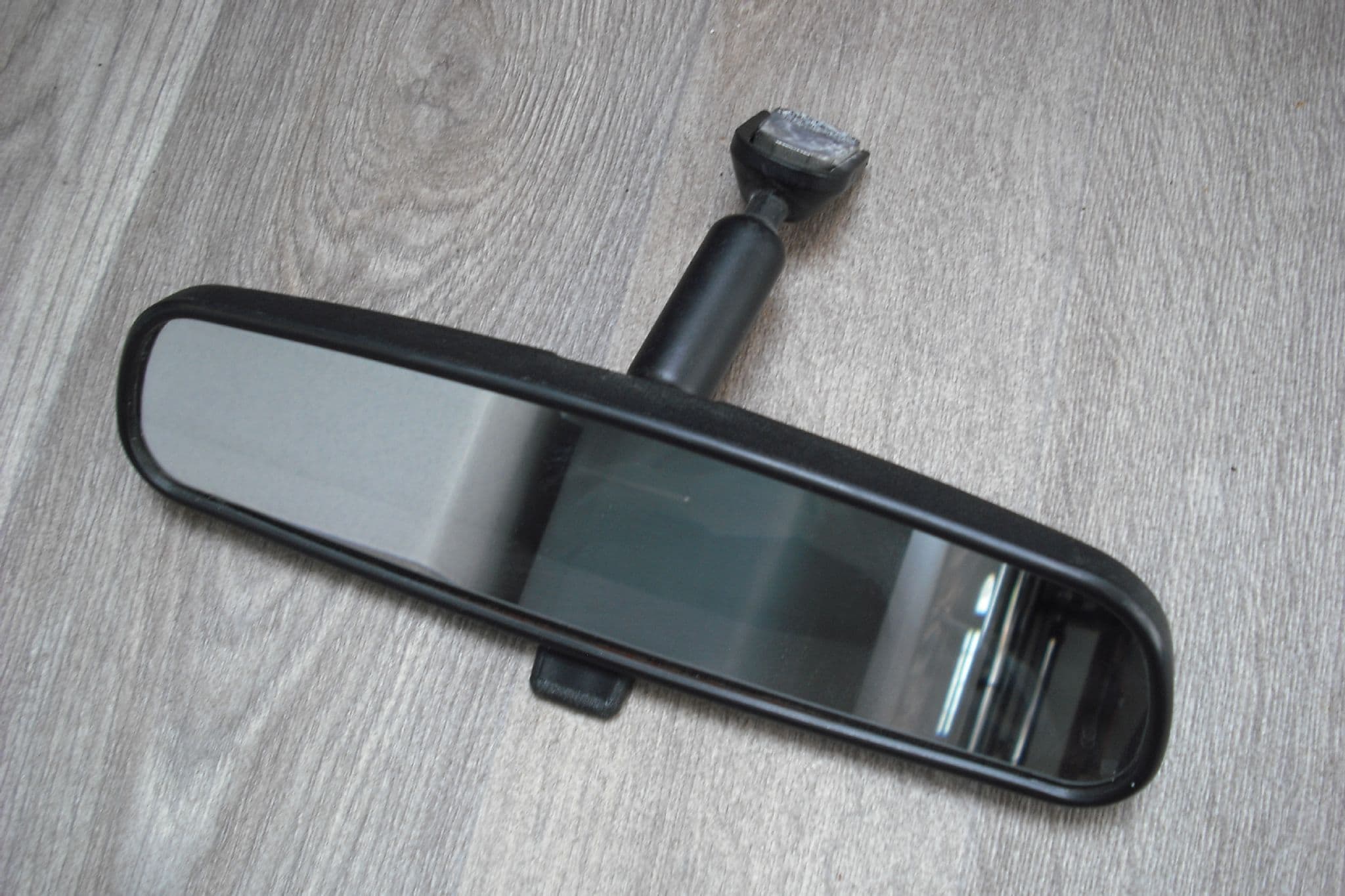 DONNELLY 011681 A GENUINE TOYOTA RAV 4 MK2 INTERIOR REAR VIEW MIRROR