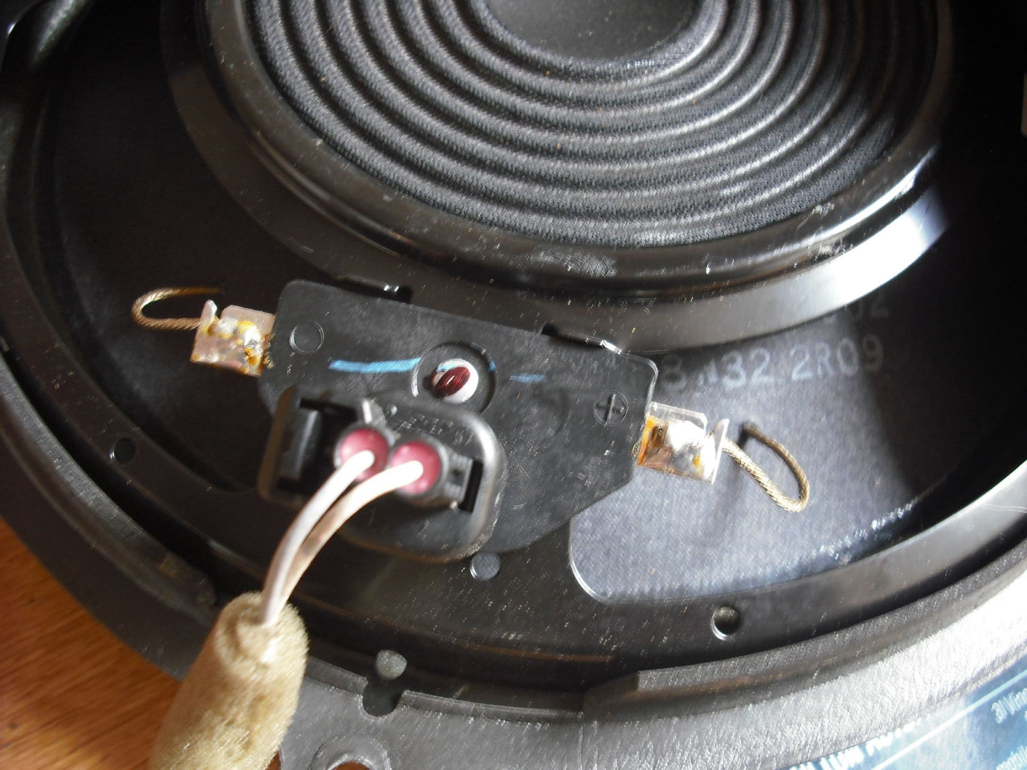 EG23 66 960 284828-001 BOSE MAZDA CX-7 FRONT DOOR WOOFER SPEAKER