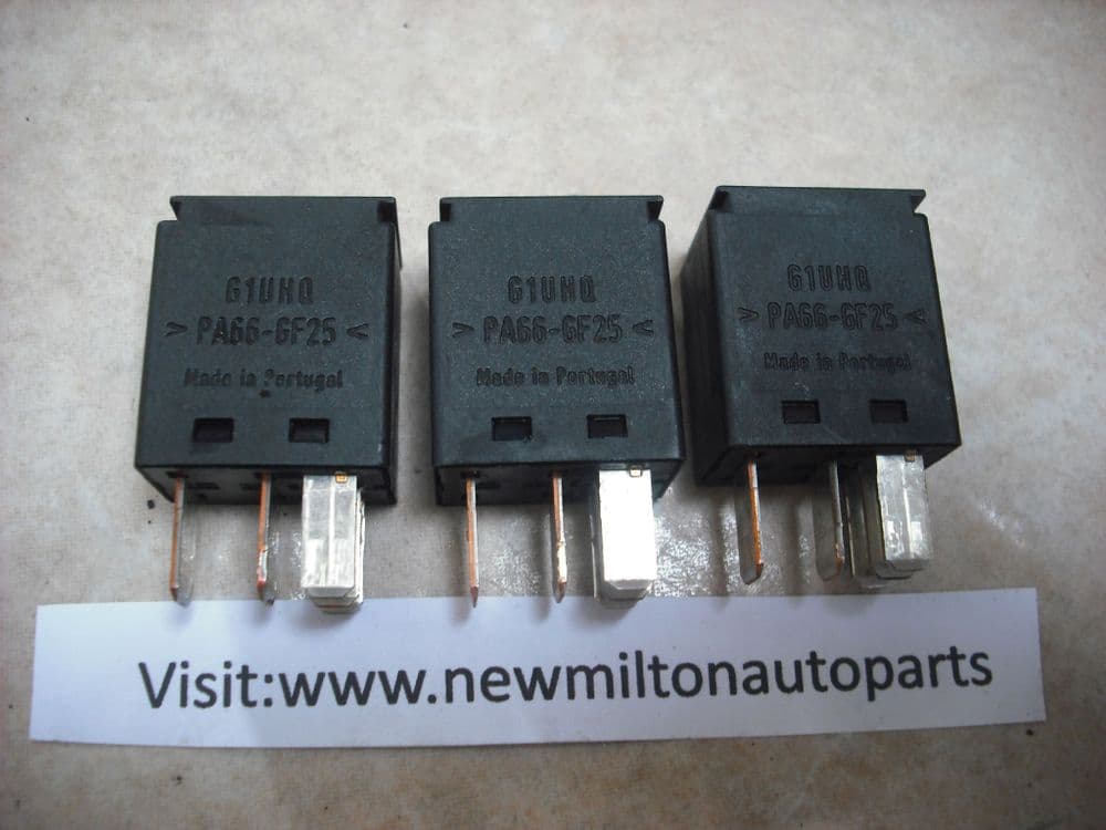 F57B14B192AA 3 GENUINE FORD TRANSIT RELAYS