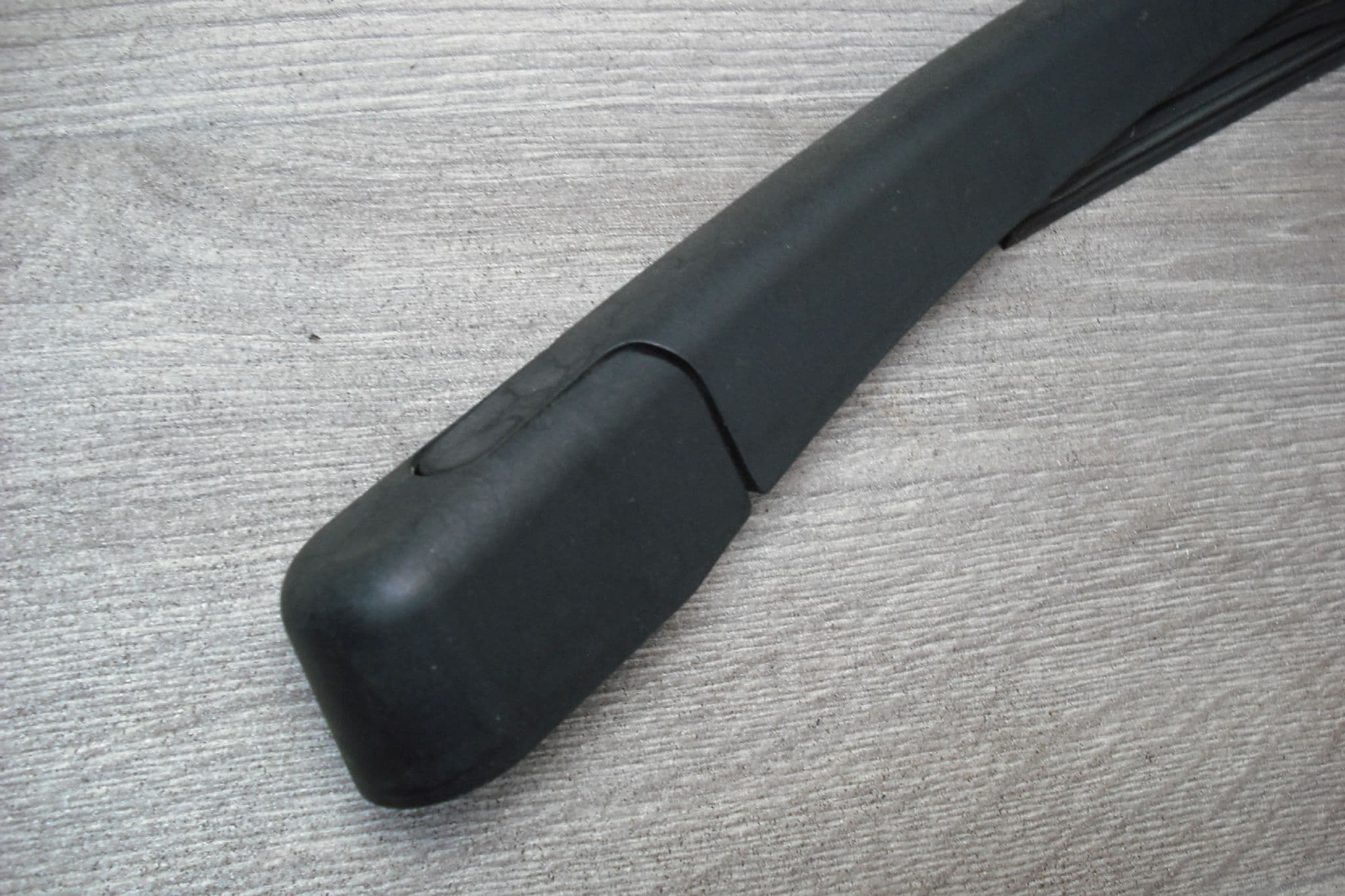 FORD FIESTA MK7 REAR WINDOW WIPER ARM AND BLADE