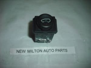 FORD GALAXY VW VOLKSWAGEN SHARAN  UNDER FLOOR  HEAT CIRCULATION SWITCH  7M0 959 561 C  7M0959561C