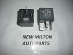 FORD MONDEO MK3  FOCUS FIESTA    2 GREY RELAYS  F80B-14B192-AA