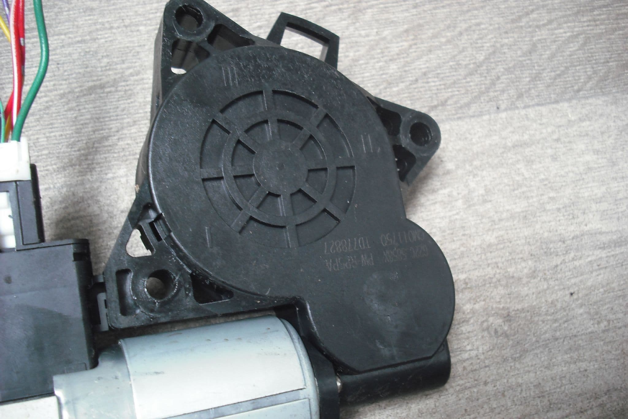 G22C 5858X MAZDA 3 5 6 AND CX-7 FRONT DOOR ELECTRIC WINDOW MOTOR
