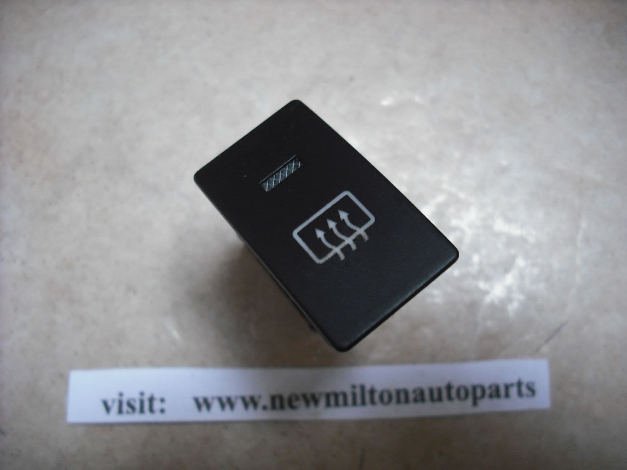 HYUNDAI COUPE TIBURON HEATED REAR WINDOW DEMISTER SWITCH