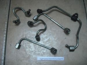 HYUNDAI i30 1.6 CRDI DEISEL FUEL RAIL TO INJECTOR PIPES